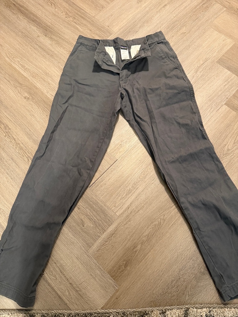 Men's Dark Gray Casual Chino Pants